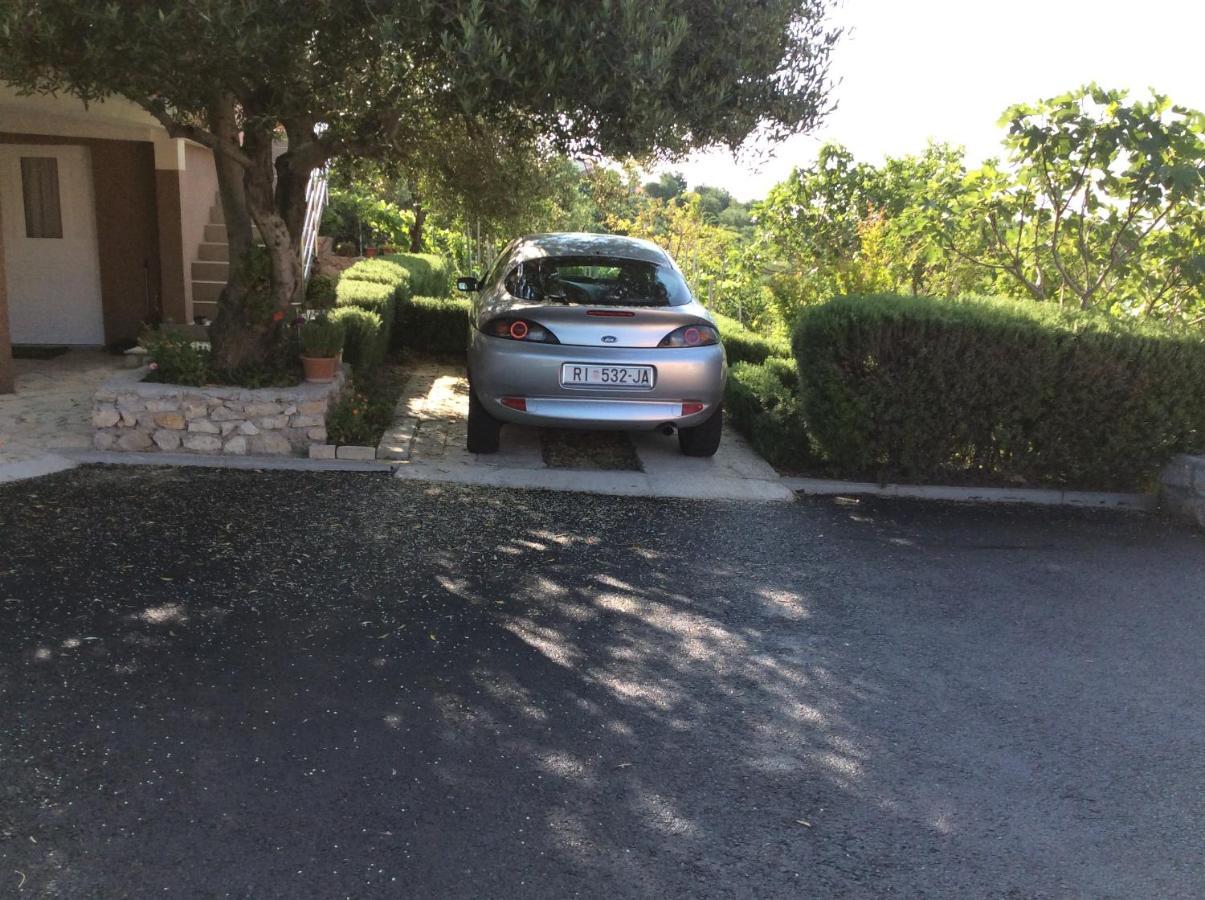 Apartment Olive Jovici  エクステリア 写真