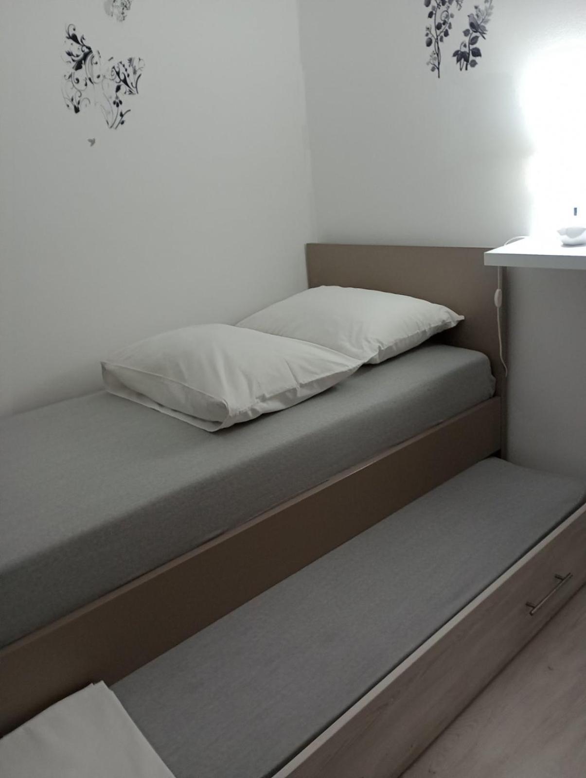 Apartment Olive Jovici  エクステリア 写真